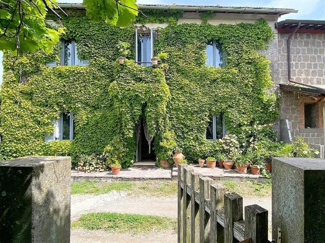 Rustico in vendita a Montefiascone, Lazio
