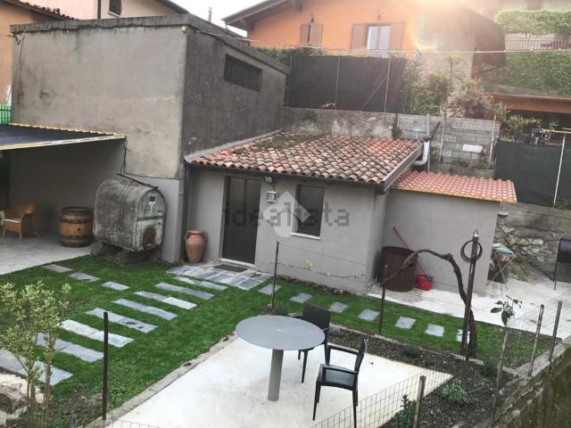 Rustico in vendita a Predore, Lombardia