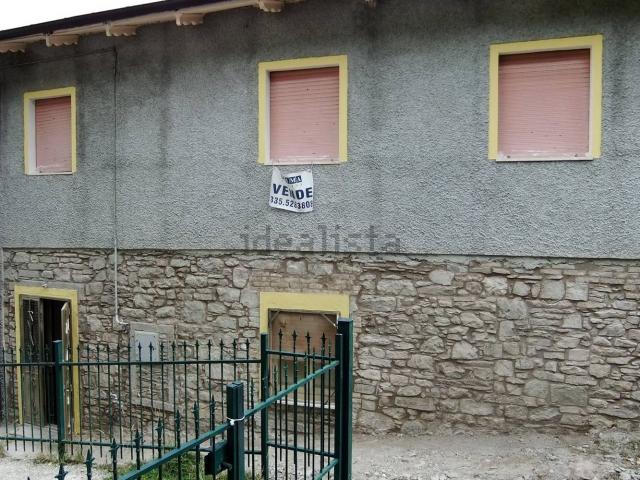 Rustico in vendita a Appennino Reggiano, Re