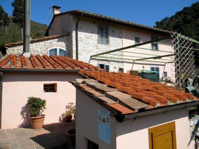 Rustico in vendita a Gello, San Giuliano Terme