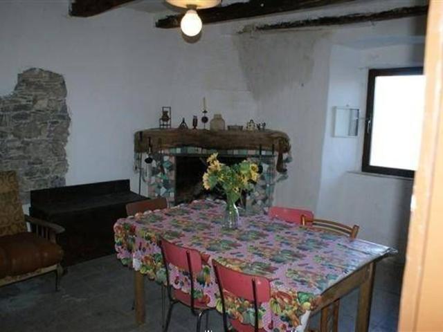 Rustico in vendita a Unione di comuni Montana Lunigiana, Fosdinovo