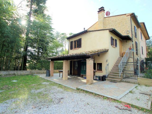 Rustico in vendita a Volterra, Pisa