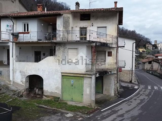 Rustico in vendita a Gandosso, Lombardia