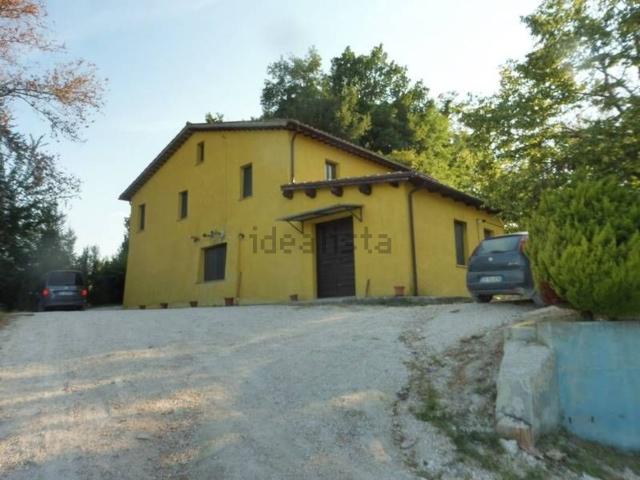 Rustico in vendita a Marche, Macerata