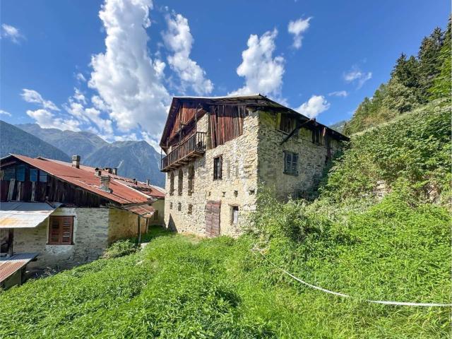 Rustico in vendita a Ingenga, Rabbi