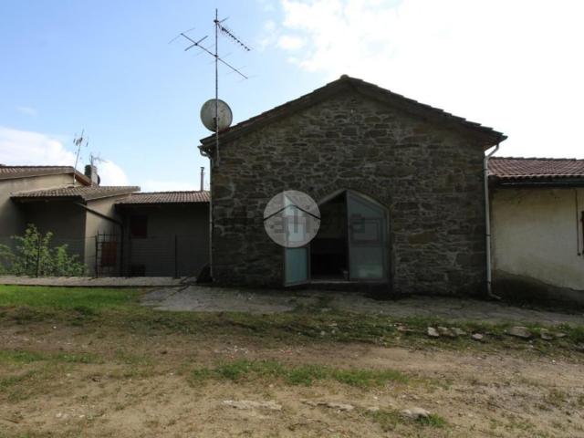 Rustico in vendita a Vernio