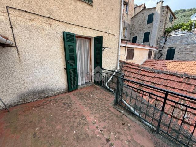 Rustico in vendita a Pietrabruna, Liguria