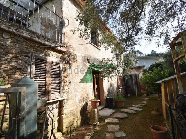 Rustico in vendita a Tonfano, Toscana