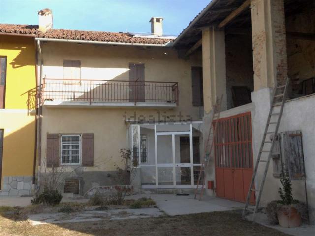 Rustico in vendita a Piemonte, Asti