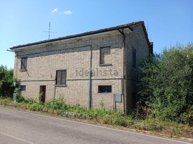 Rustico in vendita a Stella, Marche