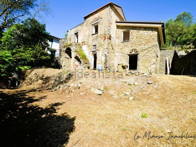 Rustico in vendita a Massa Lubrense, Campania