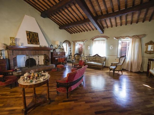 Rustico in vendita a San Giuliano Terme, Toscana