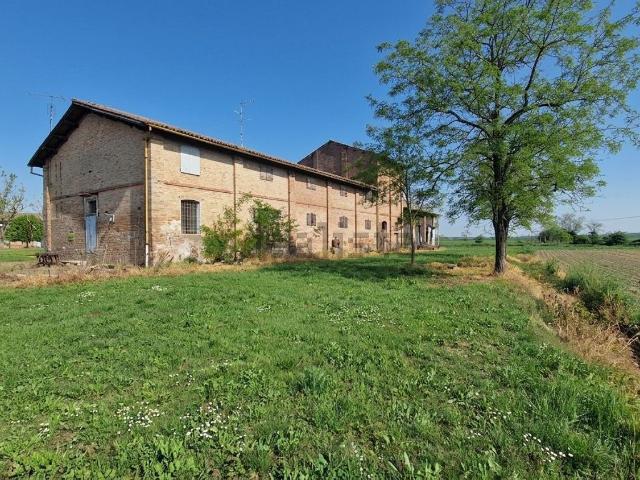 Rustico in vendita a Unione Terre di Pianura, Minerbio