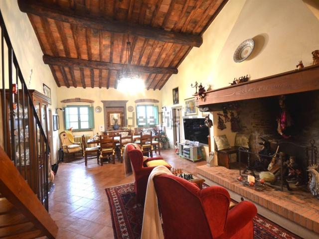Rustico in vendita a Barberino Tavarnelle, Tavarnelle Val Di Pesa