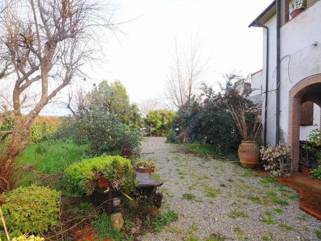 Rustico in vendita a Campiglia Marittima, Toscana