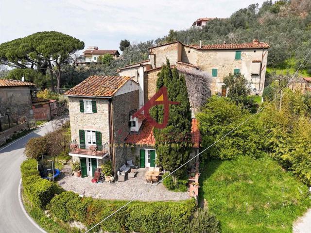 Rustico in vendita a Mastromarco, Lamporecchio