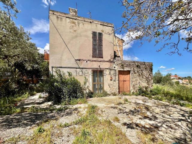 Rustico in vendita a Frisa, Abruzzo