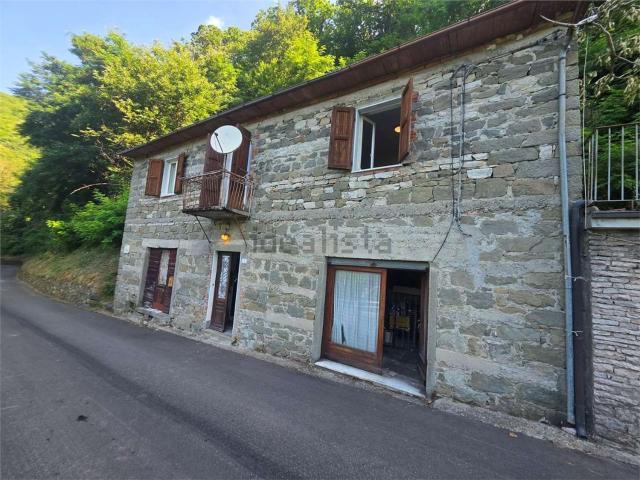 Rustico in vendita a Unione Comuni Garfagnana, Sillano