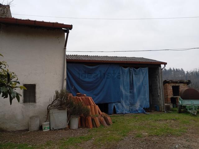 Rustico in vendita a Piemonte, Asti