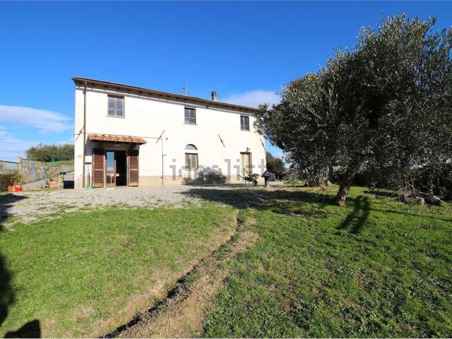 Rustico in vendita a Montopoli In Val D'arno, Toscana