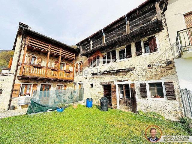 Rustico in vendita a Miane, Veneto