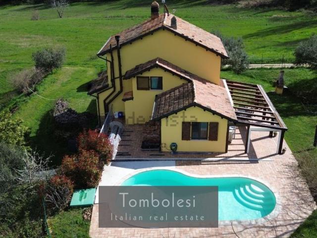 Rustico in vendita a Marche, Pesaro E Urbino