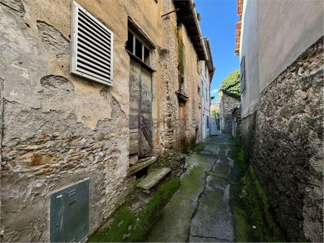 Rustico in vendita a Ranzo, Liguria