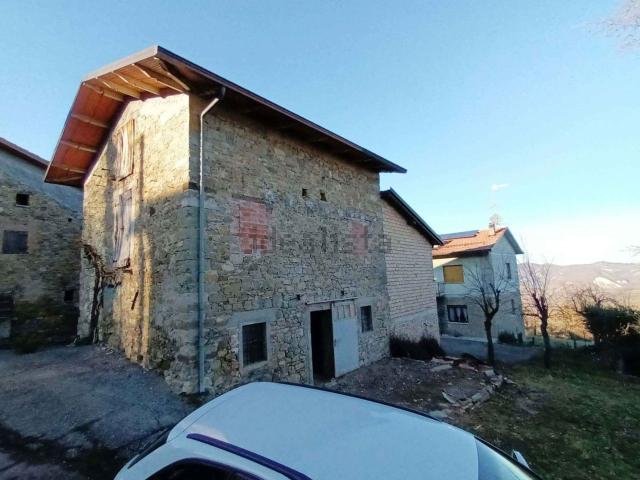 Rustico in vendita a Appennino Reggiano, Re