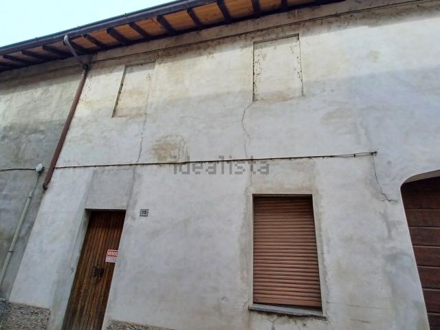Rustico in vendita a Buscate, Lombardia