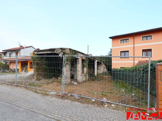 Rustico in vendita a Borgo Taliano, San Vito Al Tagliamento