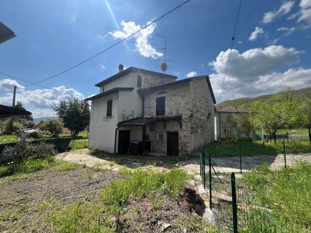 Rustico in vendita a Geminiano, Bardi