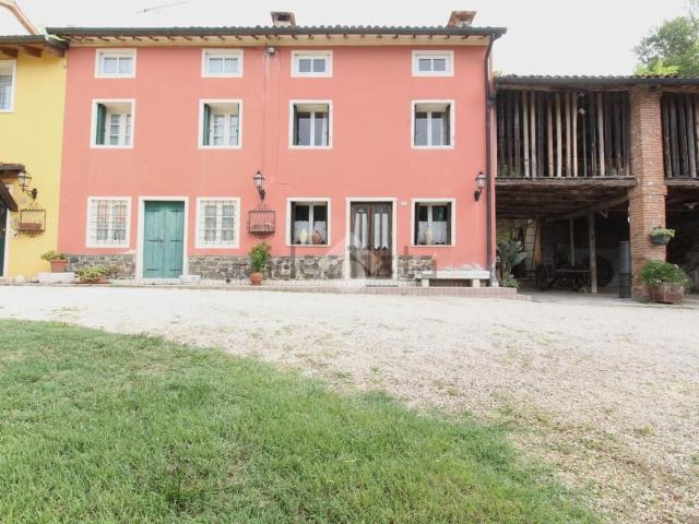 Rustico in vendita a Pugnello, Arzignano