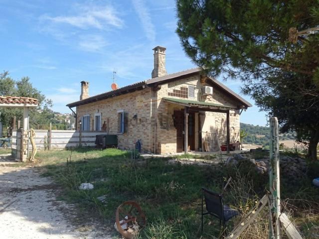 Rustico in vendita a Marche, Ancona