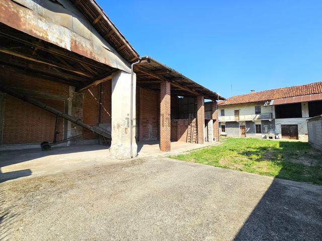Rustico in vendita a Piemonte, Torino