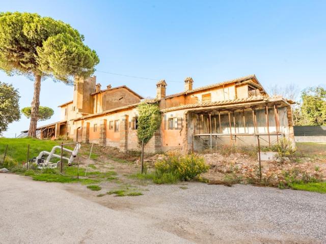 Rustico in vendita a Roma Capitale, Lazio