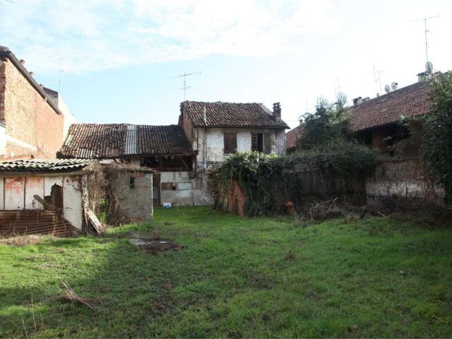 Rustico in vendita a Unione dei Comuni I Fontanili, Rosate