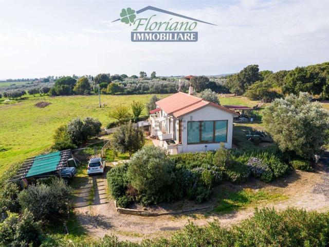 Rustico in vendita a Unione di Comuni Montani Colline del Fiora, Montalto Di Castro