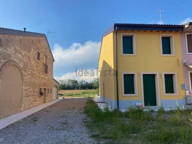 Rustico in vendita a Sud, Brenzone