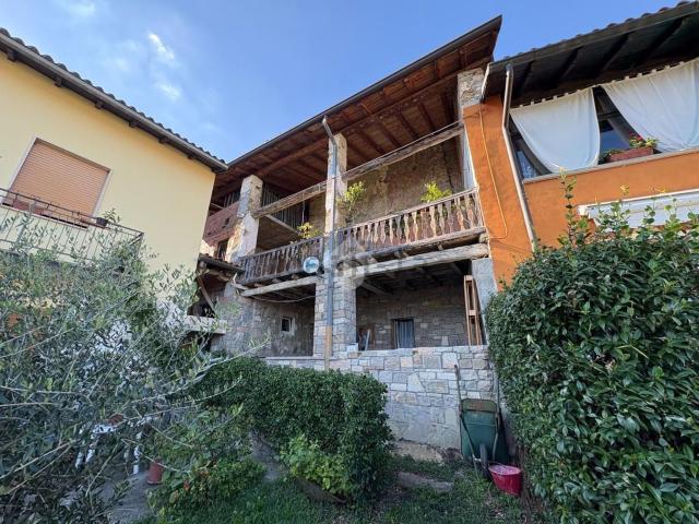 Rustico in vendita a Foresto Sparso, Lombardia