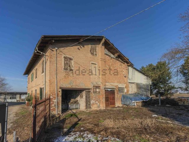Rustico in vendita a Unione Reno Galliera, San Pietro In Casale