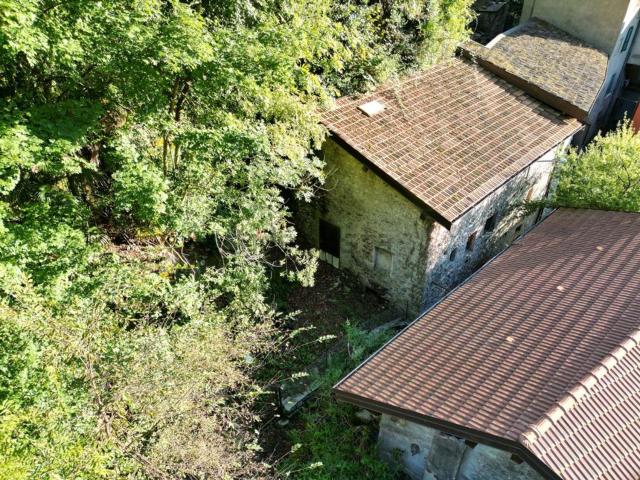 Rustico in vendita a Valsolda, Lombardia