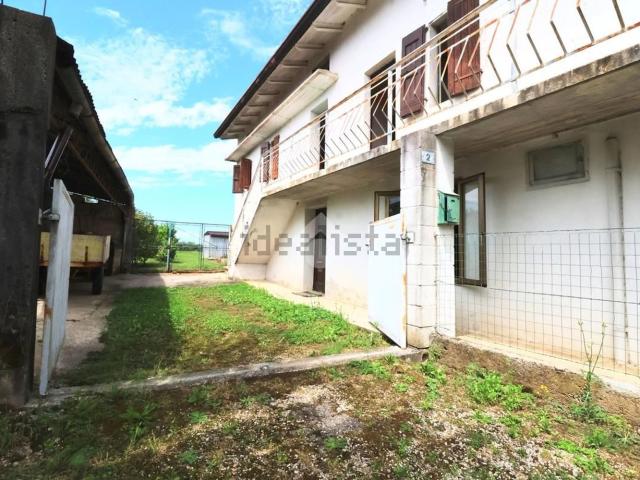 Rustico in vendita a Orzano / Orçan, Remanzacco / Remanzâs