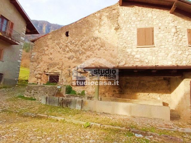 Rustico in vendita a Oltressenda Alta, Lombardia