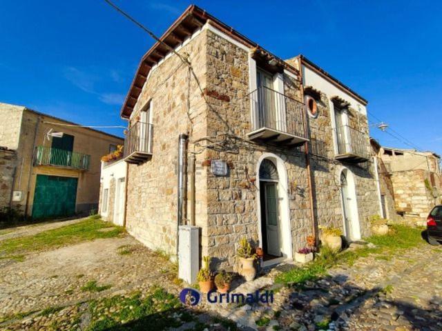 Rustico in vendita a Petralia Soprana, Sicilia