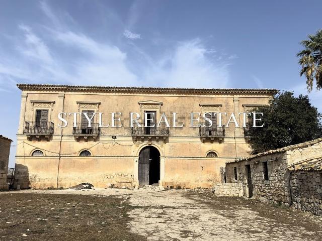Rustico in vendita a Ragusa, Sicilia