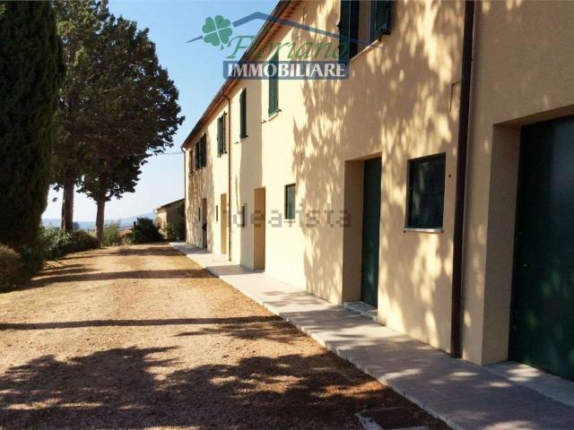 Rustico in vendita a Unione di Comuni Montani Colline del Fiora, Manciano