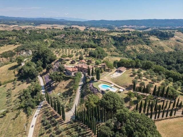 Rustico in vendita a Camparboli, Asciano