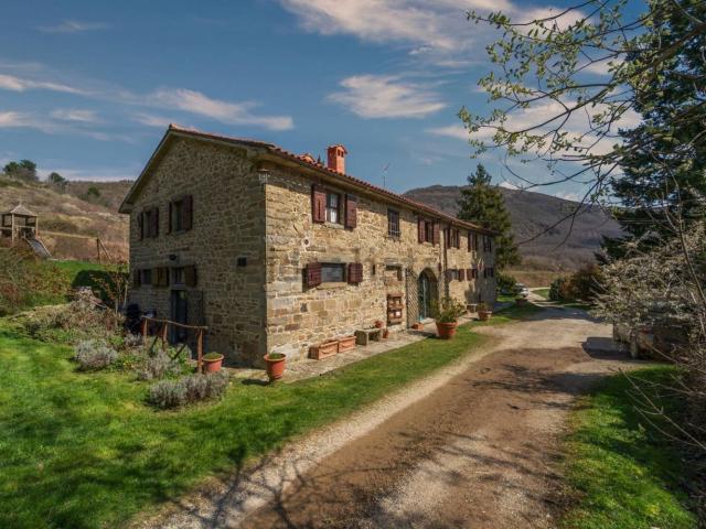 Rustico in vendita a Pulicciano, Castelfranco Piandiscò