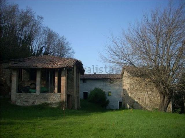 Rustico in vendita a Unione dei comuni Valli del Reno, Lavino e Samoggia, Reggio Emilia