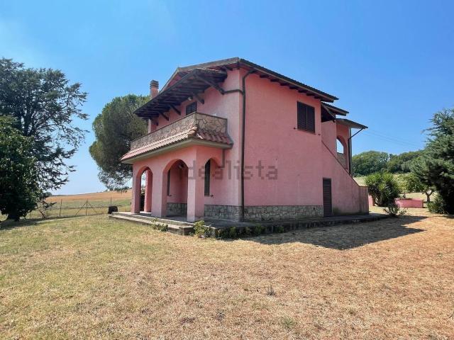 Rustico in vendita a Roccastrada, Toscana
